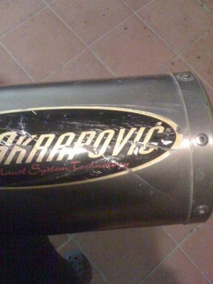 akrapovic.jpg