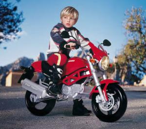 moto_giocattolo_12v_per_bambini_ducati_monster_a.jpg